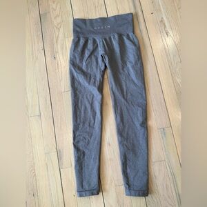 NVGTN Kids Gray High-Waist Active Leggings